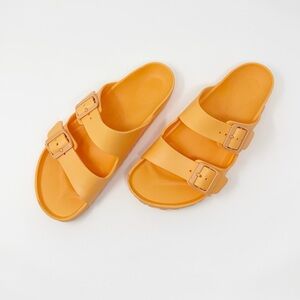 Birkenstock Arizona Essentials EVA Sandals in Papaya. Size 41